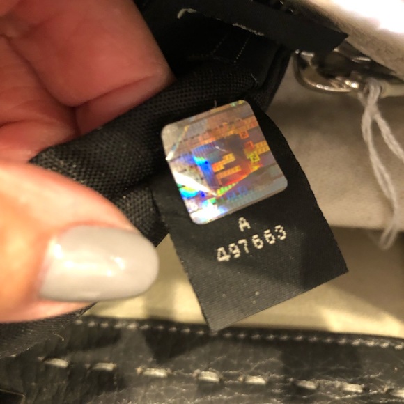 Fendi leather bag - Picture 4 of 9